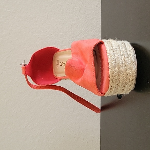 Size 6.5 Db Dk Fashion Coral Ankle Strap Espadrille Wedges - Picture 7 of 11